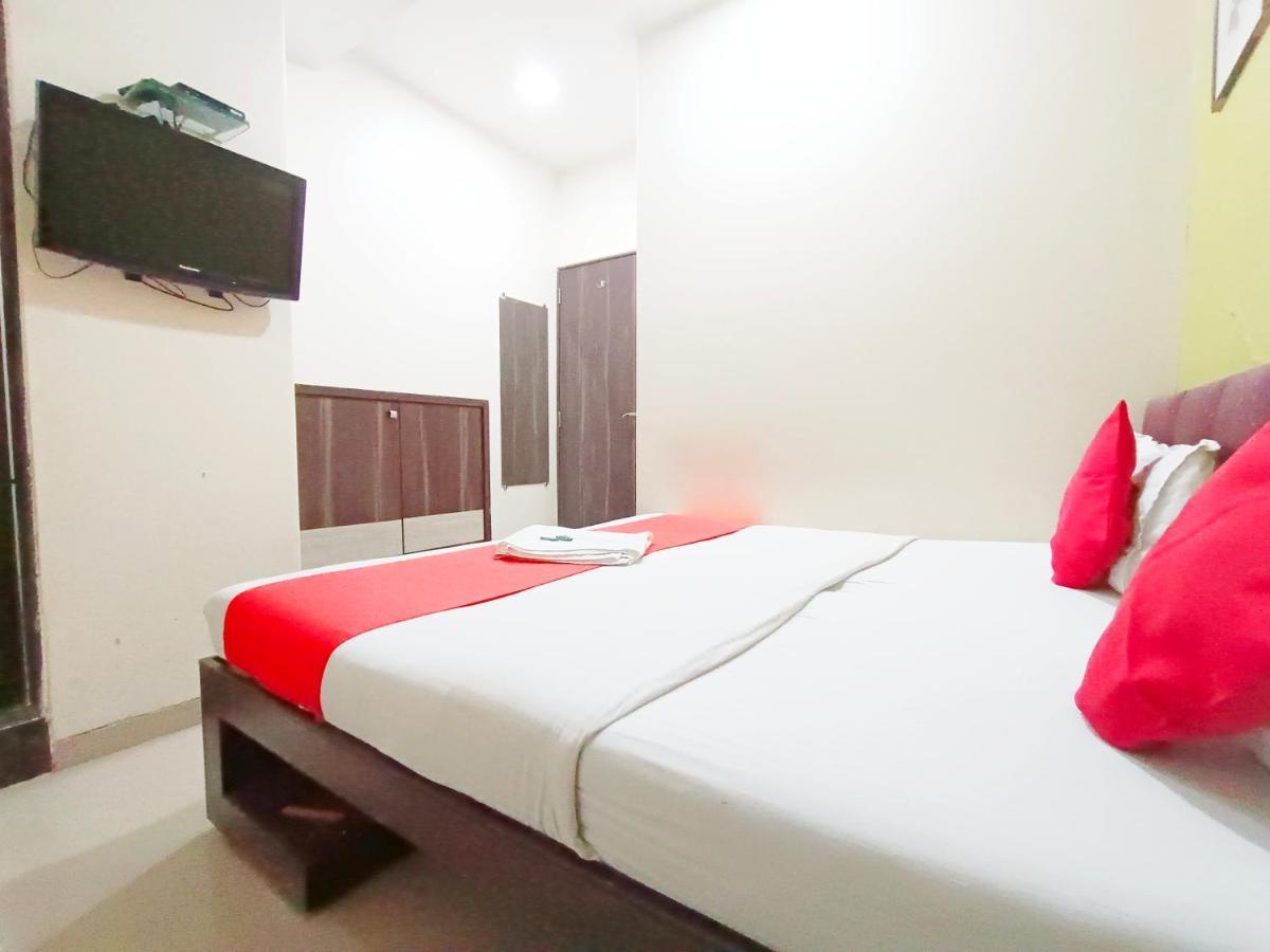 Hotel Amfahh - Andheri West Railway Station Мумбай Екстериор снимка