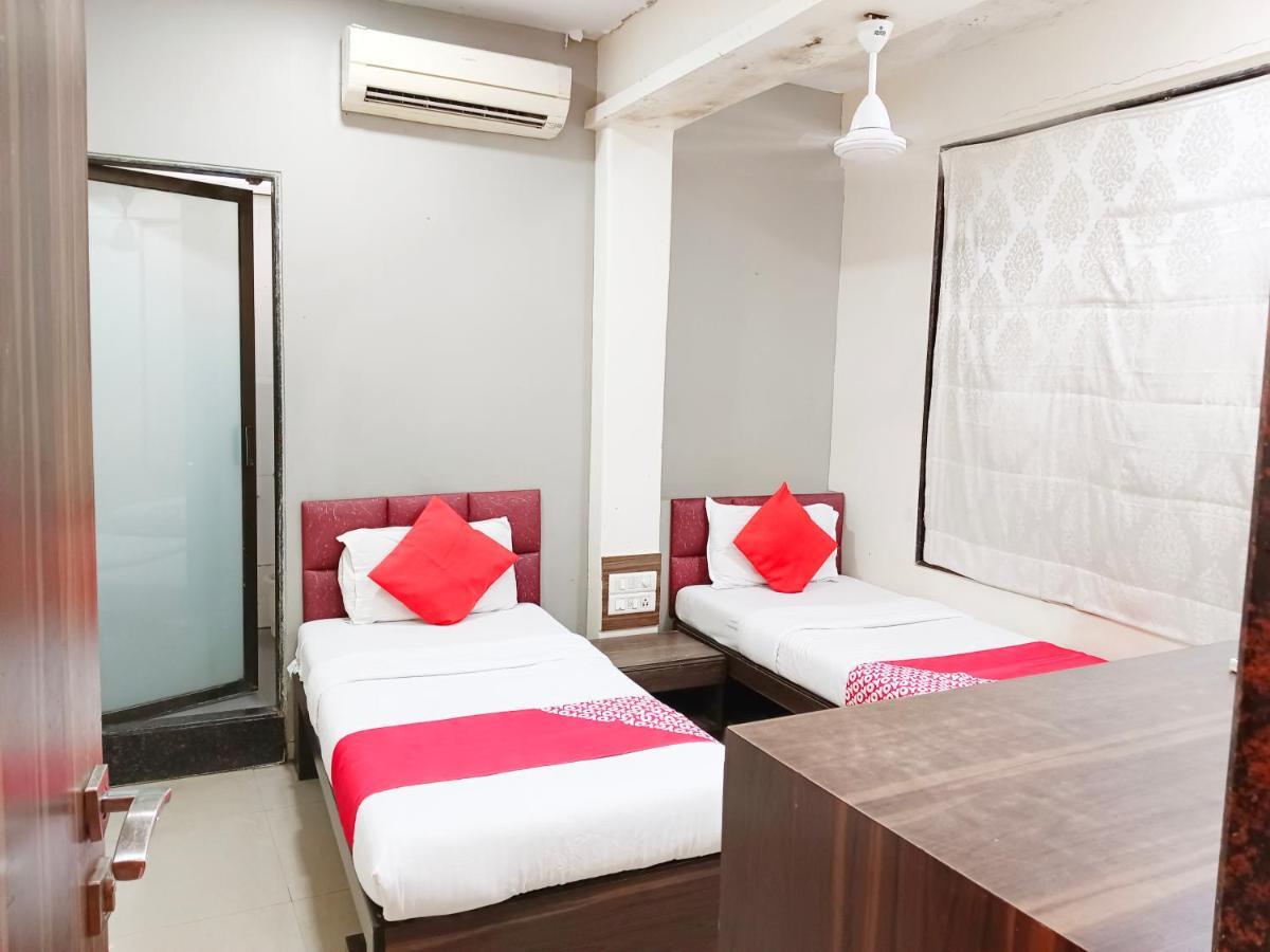 Hotel Amfahh - Andheri West Railway Station Мумбай Екстериор снимка